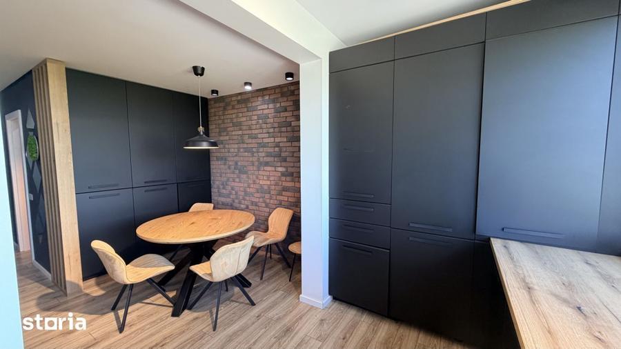 Apartament cu 3 camere, mobilat în Florești