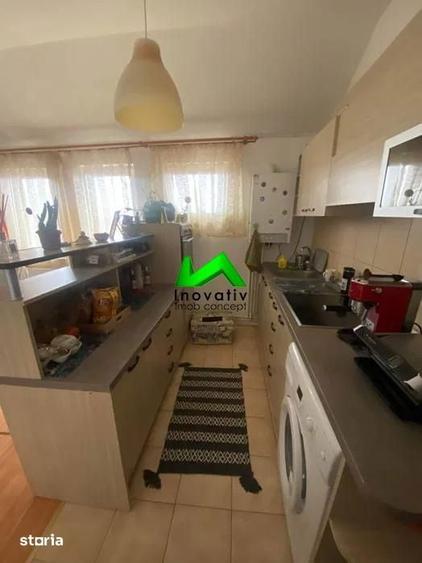 Apartament cu 3 camere decomandat, mobilat în Cedonia