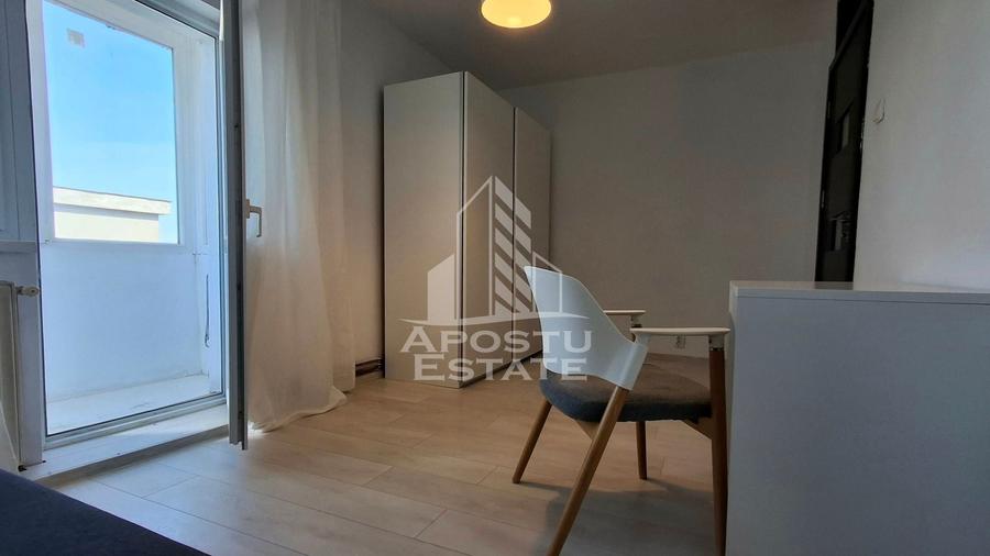 Apartament cu 3 camere decomandat, mobilat în Micălaca