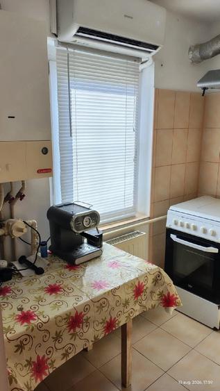 Garsonieră decomandată în Victoria