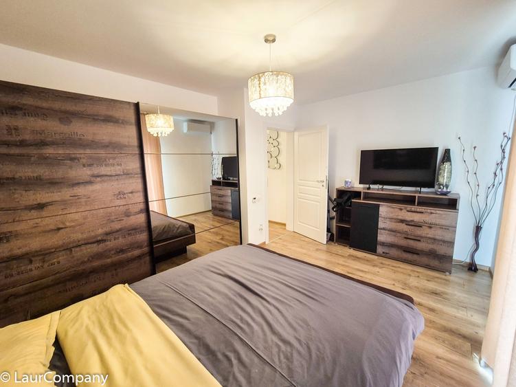 Duplex cu 4 camere cu Canalizare în Trivale