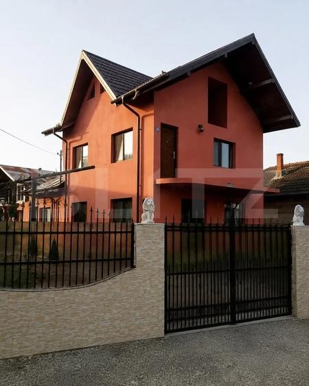 CASA SPA?IOASA IN TEI? P+1, TOATE UTILITA?ILE, 4 KM FA?A DE TARGOVI?TE - 1