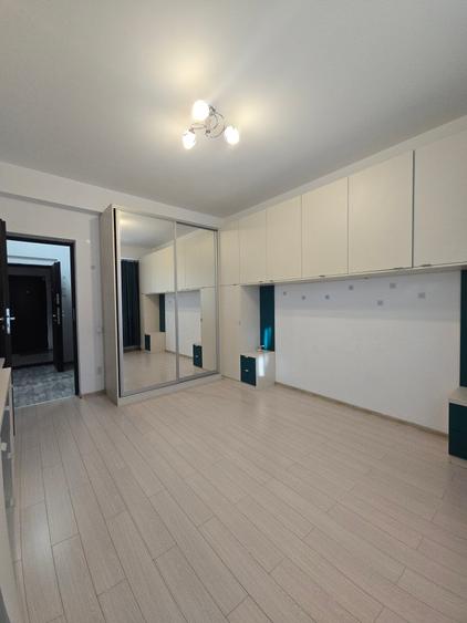 Apartament cu 2 camere decomandat în Dobroești