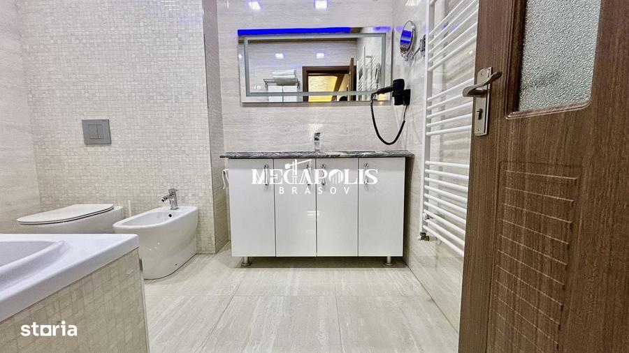 Apartament cu 4 camere în Central