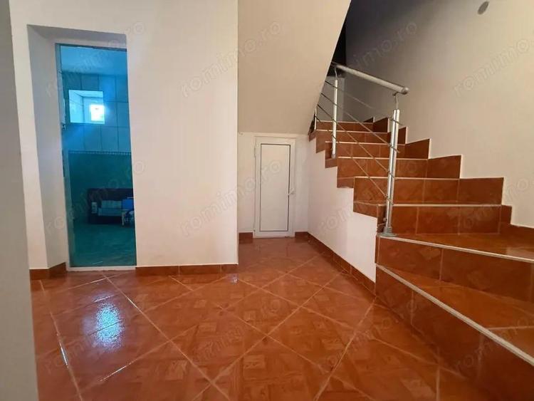 Casă cu 2 camere cu Teren 1267 Mp în Ciorani