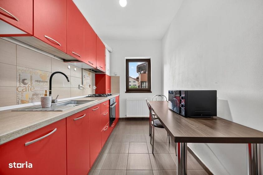 Apartament cu 3 camere decomandat în Sânpetru