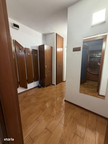 Apartament cu 3 camere decomandat în Nord