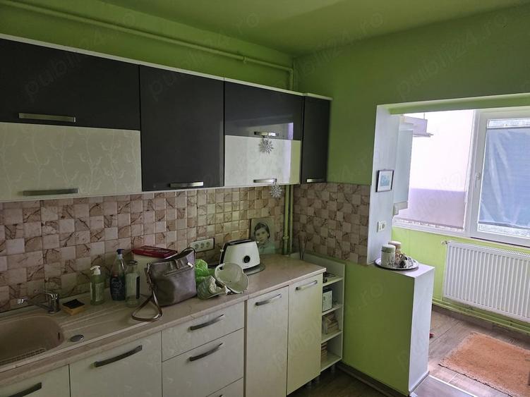 Apartament cu 3 camere decomandat în Micălaca