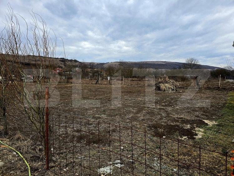 Teren Construcții intravilan de 700 mp, în Baciu