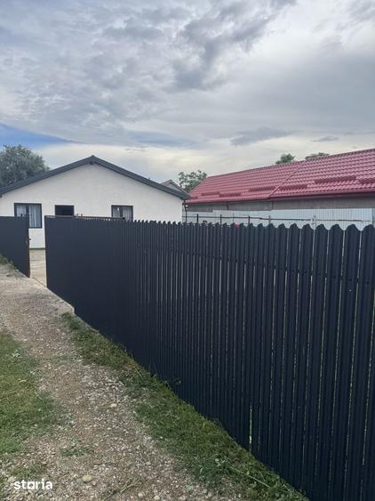 Casă cu 3 camere cu Teren 320 Mp în Căpățânești