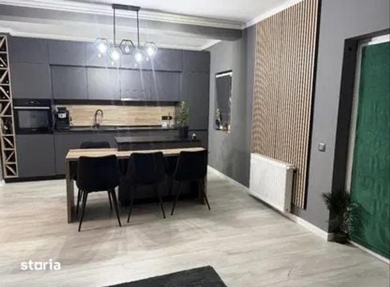 Apartament cu 3 camere decomandat în Unirii