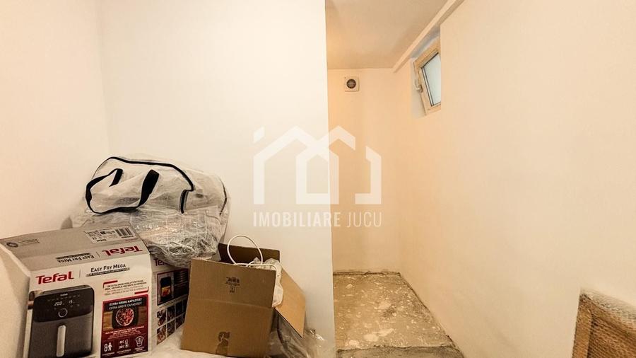 Casă individuală cu 3 camere cu Canalizare în Jucu de Mijloc