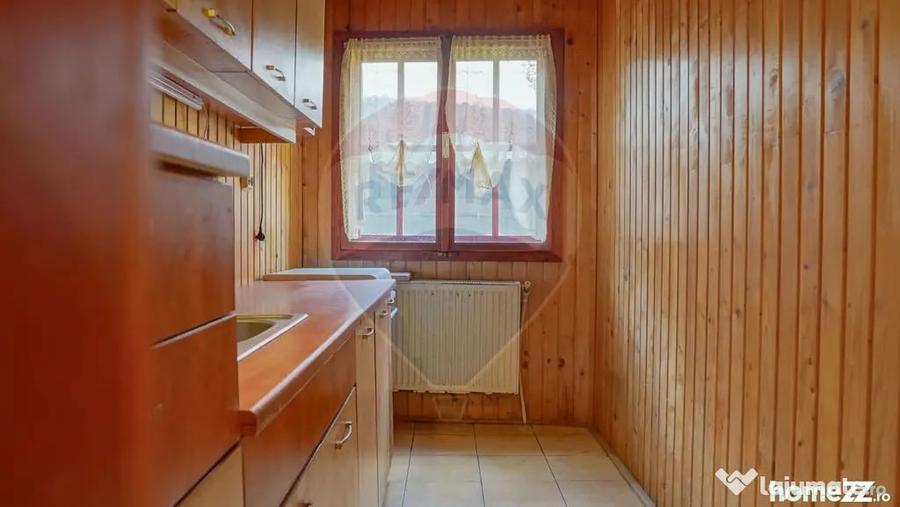 Casă cu 5 camere cu Teren 511 Mp în Bran