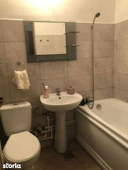 Garsonieră în Podu Roș
