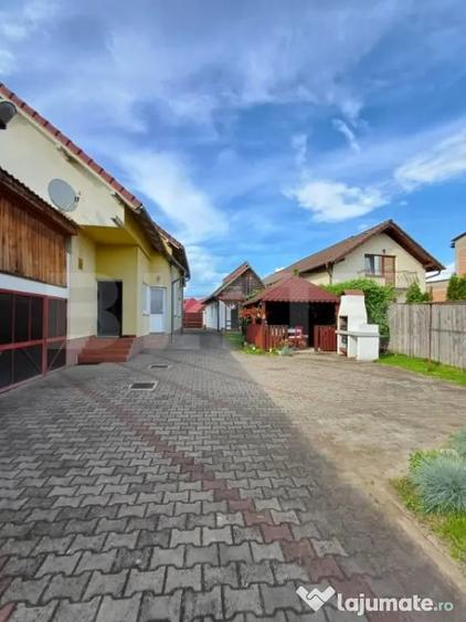 Casă cu 6 camere cu Teren 1324 Mp în Turda