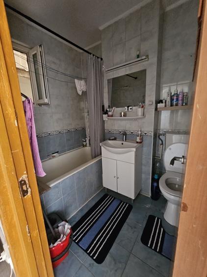 Apartament cu 2 camere semidecomandat în Exterior Vest