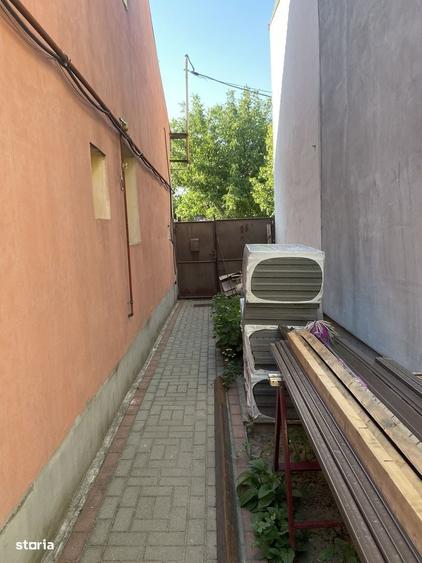 Casa de vanzare aproape de Spitalul de boli infectioase - 18