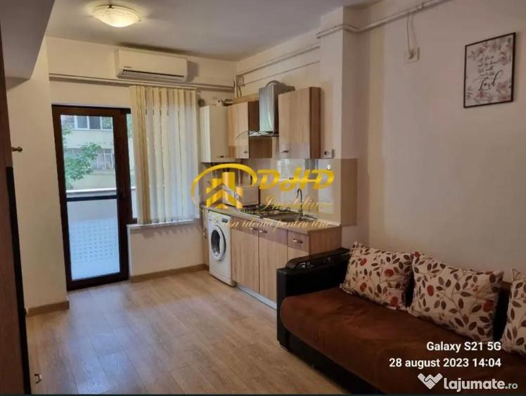 Apartament cu 2 camere decomandat, mobilat în Nicolina