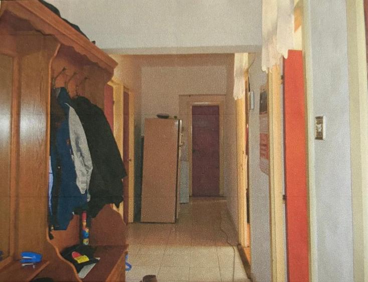 Apartament cu 3 camere decomandat în Calea București