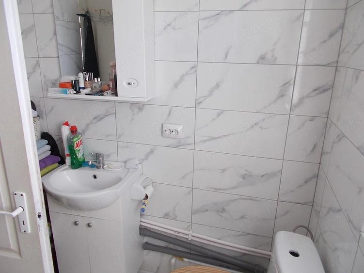 Casă cu 3 camere cu Teren 927 Mp în Sânandrei