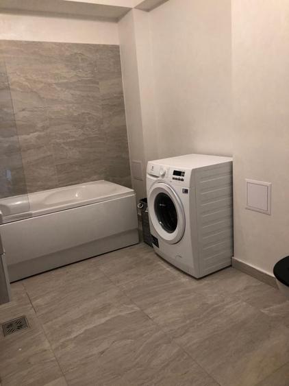 Apartament cu 2 camere decomandat în Exterior Vest