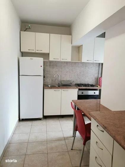 2 camere/langa magazin Unirii/A.C - 1