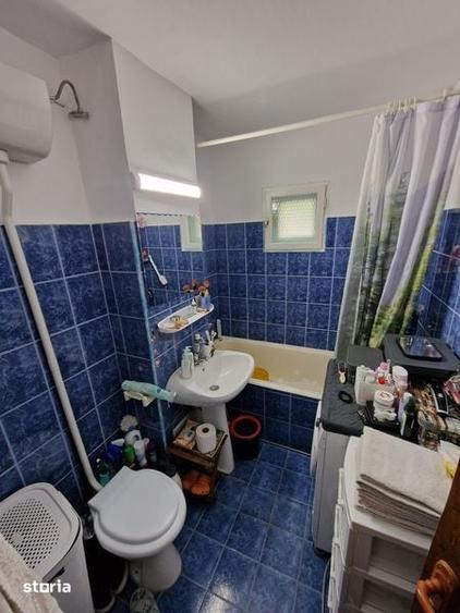 Apartament cu 2 camere decomandat în Lipovei