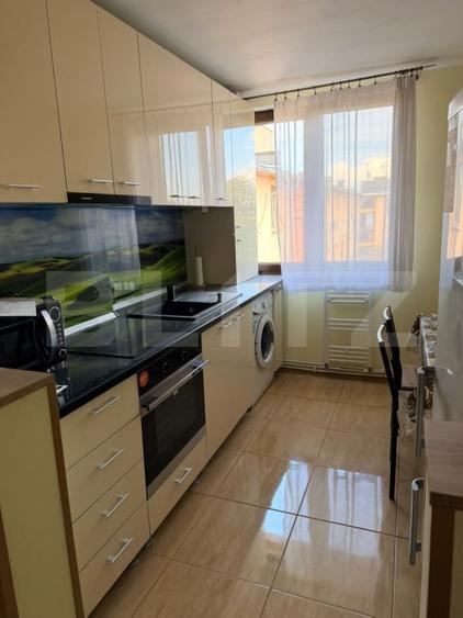 Apartament cu 2 camere semidecomandat, mobilat în Semicentral