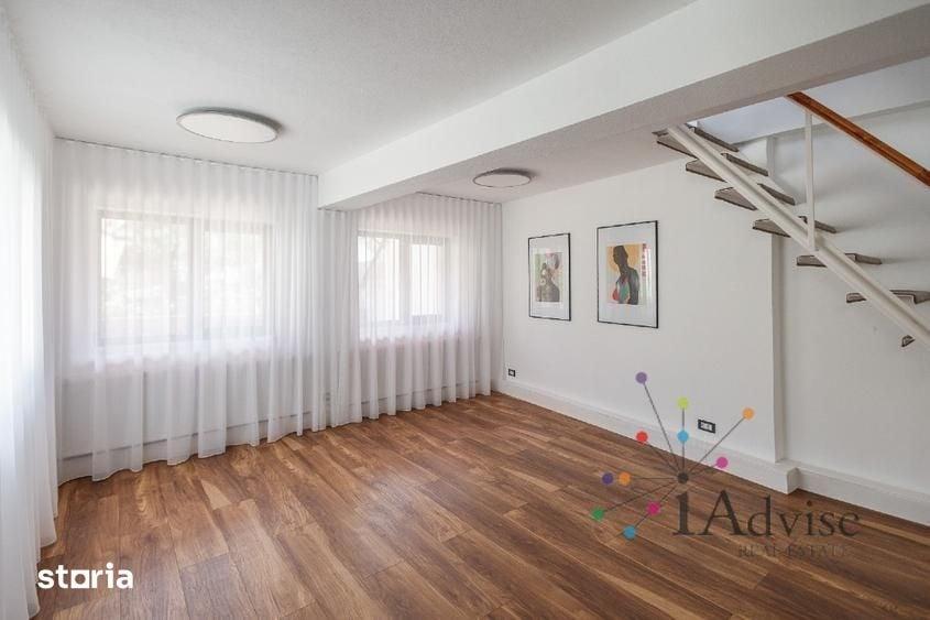 Casă cu 2 camere cu Teren 373 Mp în Schei