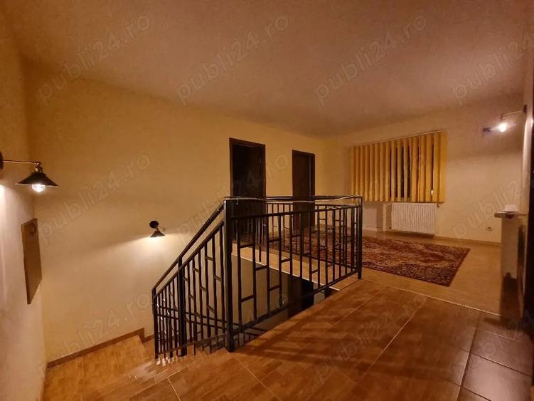 Casă cu 5 camere cu Teren 510 Mp în Bujoreni