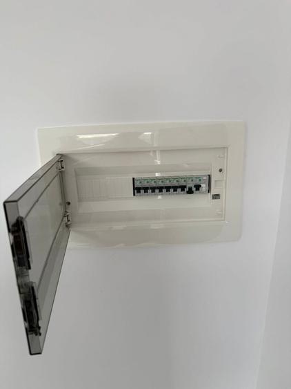 Casă cu 3 camere în Vânători