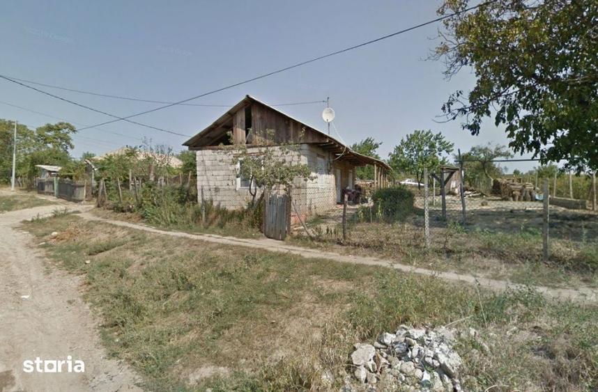Casa 51 m2 + Teren intravilan - 848 m2, Husi - 6