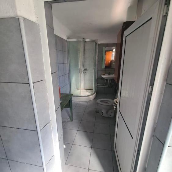Casă individuală cu 4 camere cu Canalizare în Coteana