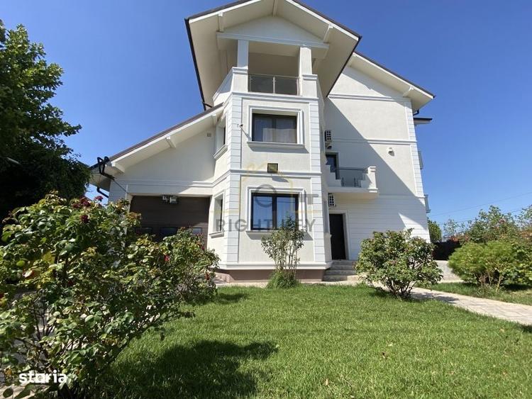 Casă cu 4 camere în Olteni