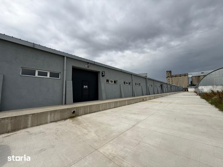 Spațiu comercial, de 500 mp, în Central