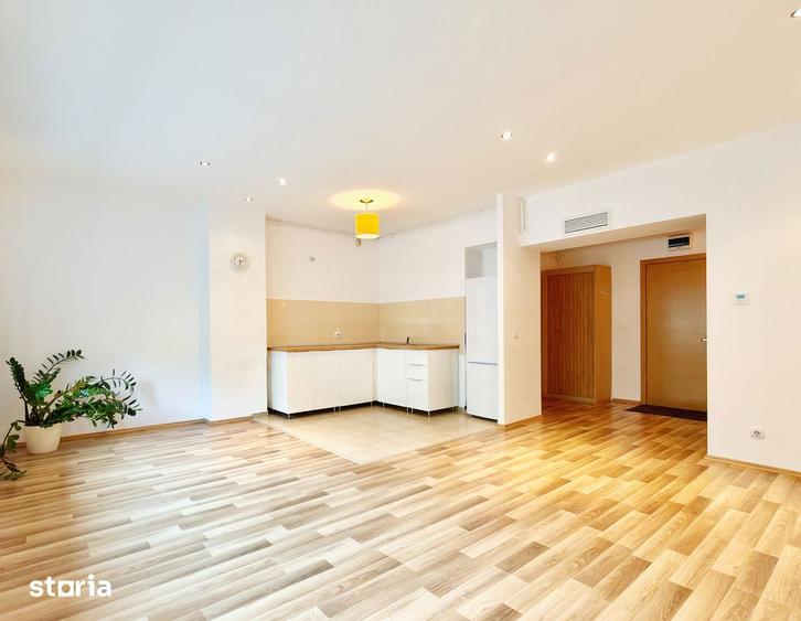 Apartament cu 3 camere în Vitan
