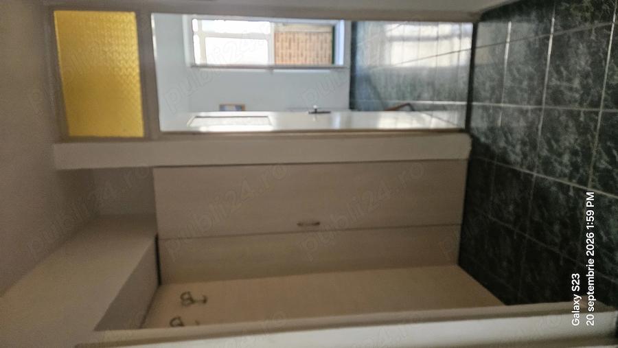 Garsonieră decomandată, mobilată în Unirii