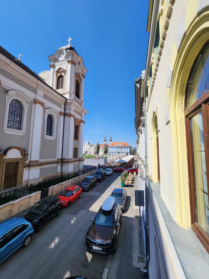 Comision zero! Închiriez imobil în Piața Unirii - 1