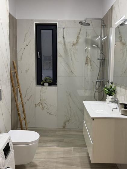 Apartament cu 2 camere decomandat în Giroc