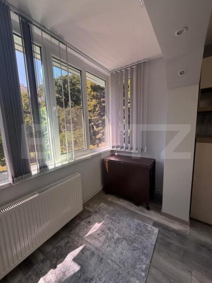 Apartament cu 3 camere decomandat în Dâmbu Pietros