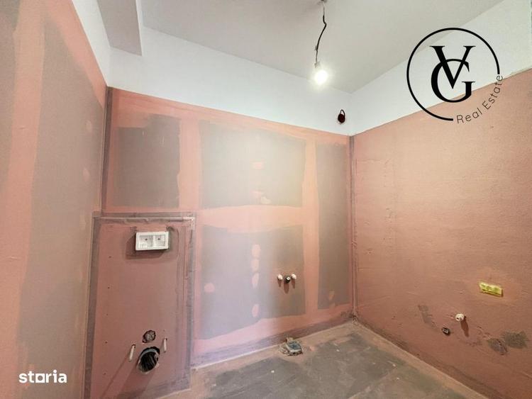 Casă cu 3 camere cu Teren 160 Mp în Lumina