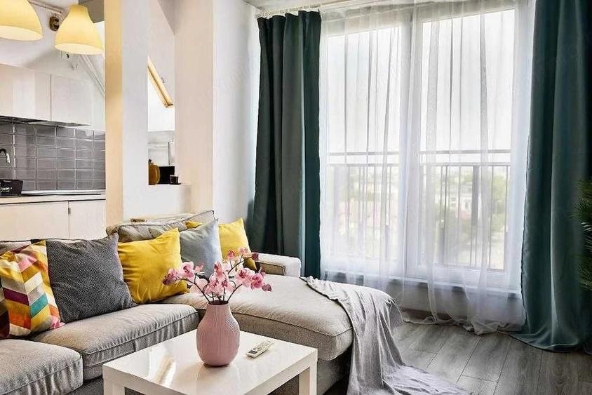 Apartament cu 2 camere, mobilat în Complex Studențesc