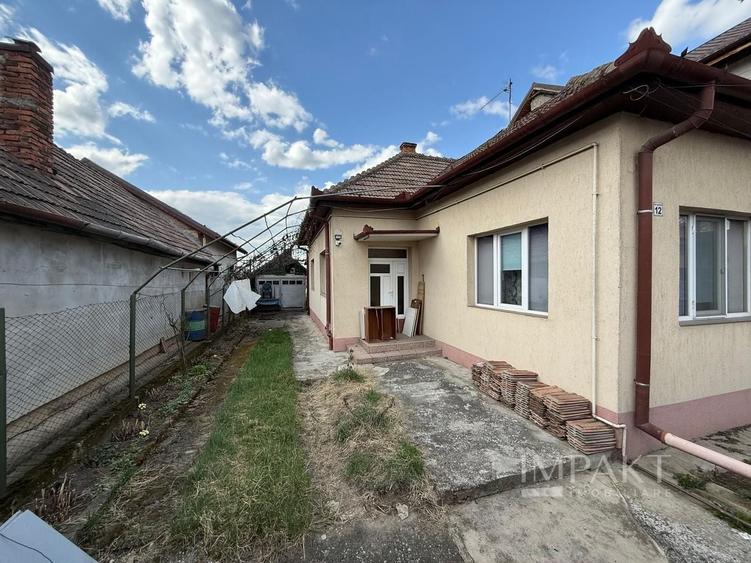 Casă individuală cu 3 camere cu Canalizare în Someșeni