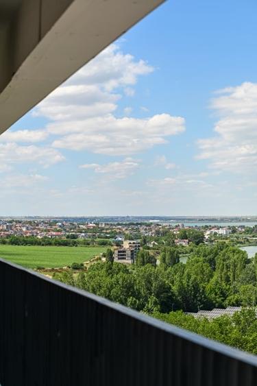 Apartament cu 3 camere decomandat în Tomis Nord