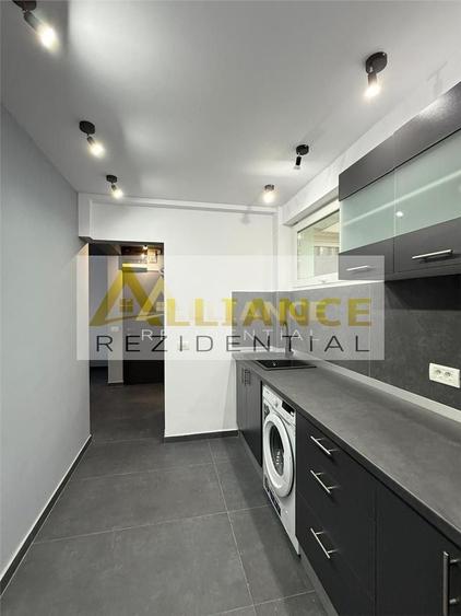 Apartament cu 2 camere decomandat în Eroii Revoluției