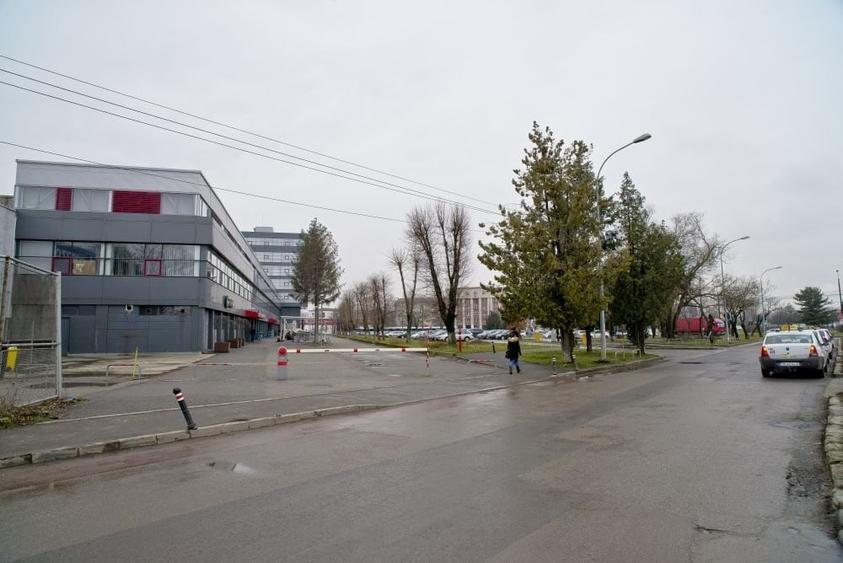 Birou, de 2,840 mp, în Buziașului