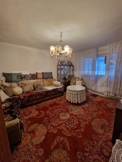 Apartament cu 3 camere decomandat, mobilat în George Enescu