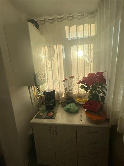 APARTAMENT 3 CAMERE DECOMANDAT FRUMOASA NICOLINA 135000 EURO - 2