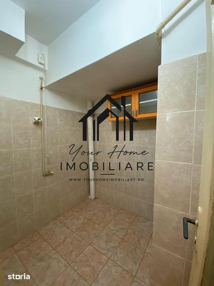 Apartament cu 2 camere semidecomandat în Calea București