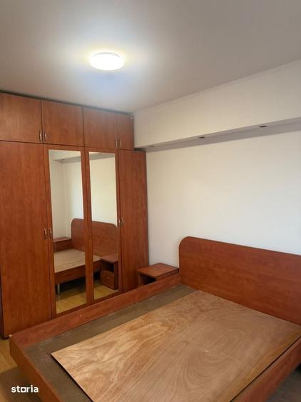 Apartament cu 3 camere decomandat în Colentina